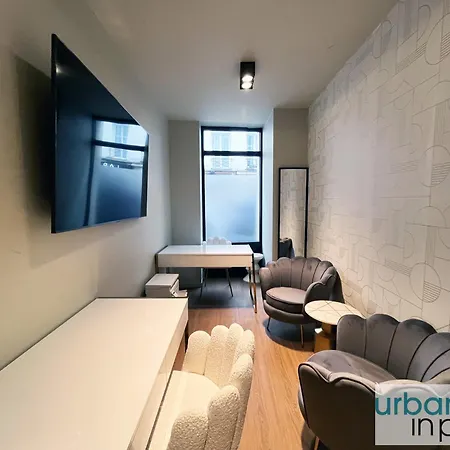 Urbanflat 124 - Spacious In The Heart Of 公寓