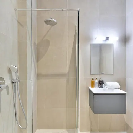 Urbanflat 124 - Spacious In The Heart Of 公寓